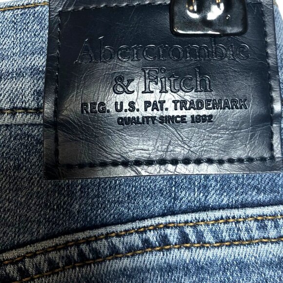 Abercrombie & Fitch Mens Distressed Skinny Tapered Jeans 31 x 30 Medium Wash - Picture 5 of 14